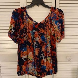 5/$30 Pretty Print Shirt